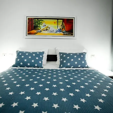 Vila Rina At Aquamarine Residence Vlore Exterior photo